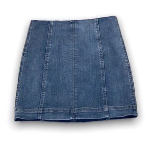 Wonderly Stretchy Denim skirt